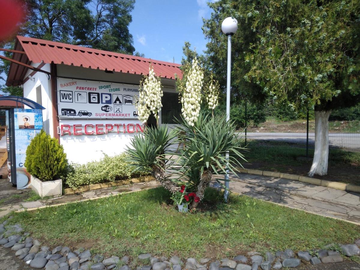 Camping Goldfish Σωζόπολη Εξωτερικό φωτογραφία