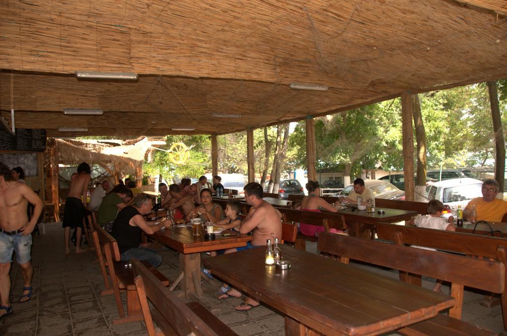 Camping Goldfish Σωζόπολη Εξωτερικό φωτογραφία